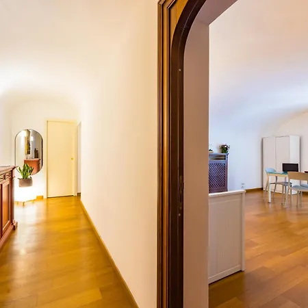 Direlo - Dependance 나폴리